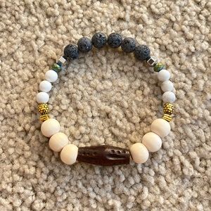 Essential oil bracelet